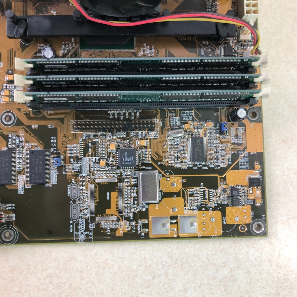 ASUS P2B98-XV Motherboard Intel Pentium II 350MHz w/RAM ATI 3D