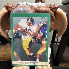 Fleer 1991 Nick Bell Los Angeles Raiders Rookie Football Card #420 NFL. rookie card picture