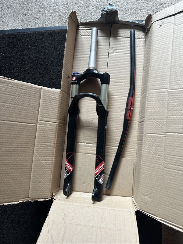 Rock Shox Rebo SL Specialized Fork for 29er epic X 1 1/8" -1.5 "Tapered steerer