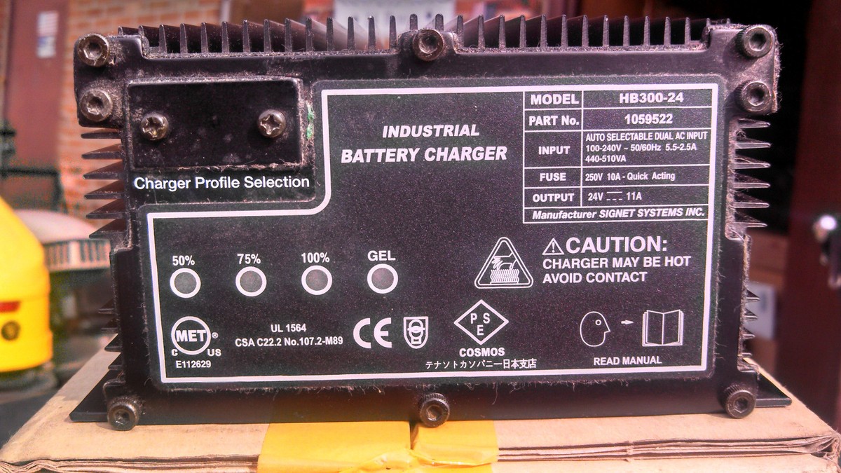 TENNANT 1059522/1056035/1073177 SIGNET-HB 300-24,24V 10A T3 TENNANT 1059522/1056035/1073177 SIGNET-HB 300-24,24V 10A T3
