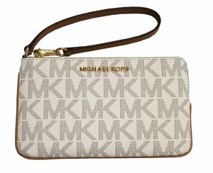 michael kors large logo wristlet
