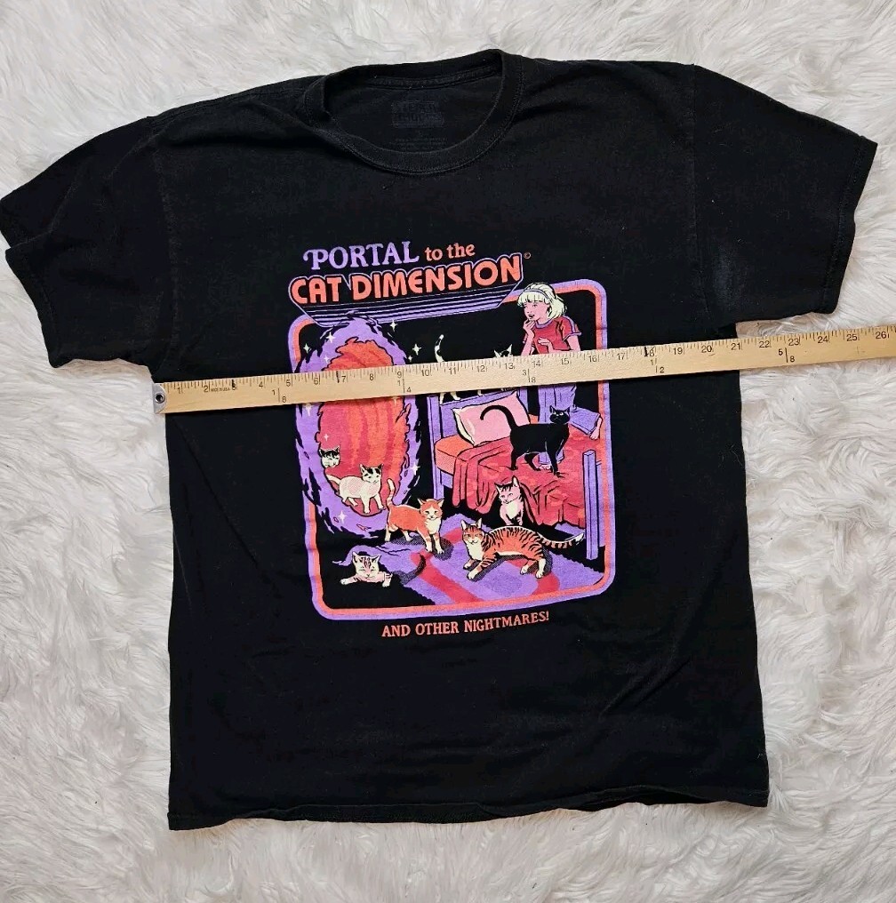 ALTRA Maglietta Rumwe Steven Rhodes Portal to the Cat Dimension & Other Nightmare grande