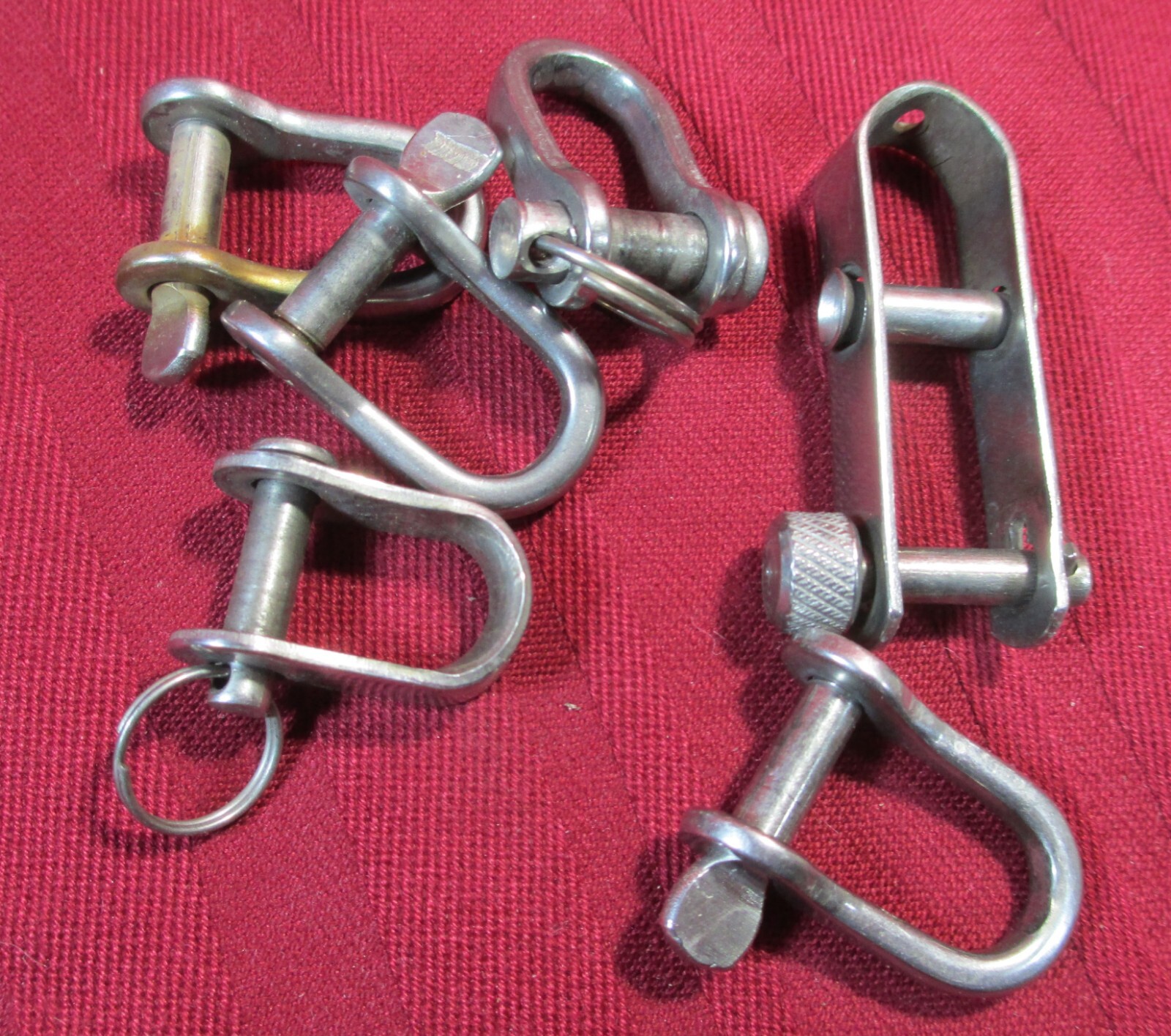 6 STAINLESS STEEL CAPTURED PIN SHACKLE 3/16 & 1/4" CLEVIS SAIL HALYARD