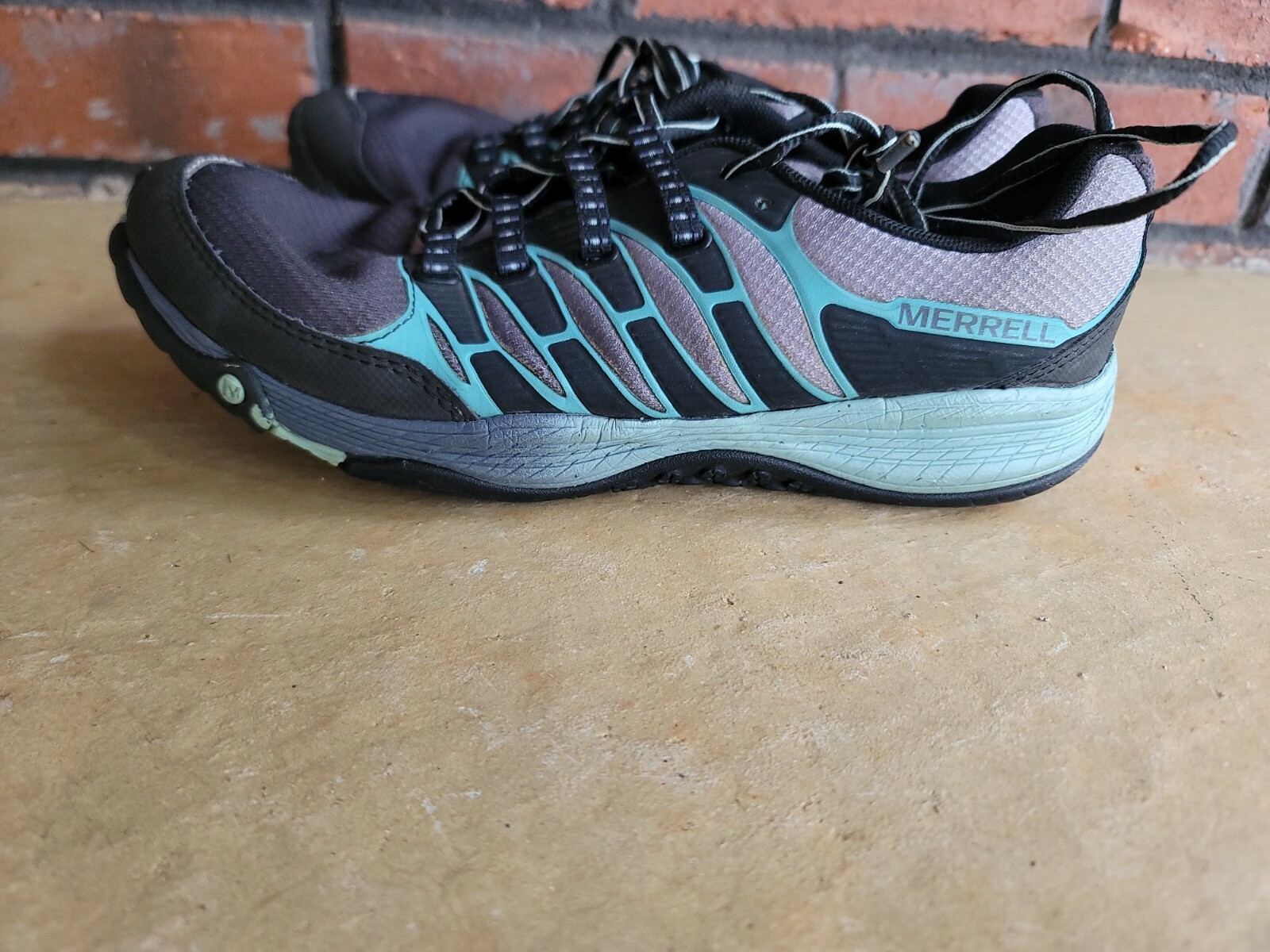 Scarpa da trail running Merrell donna All Out F nera blu taglia 8 J06332