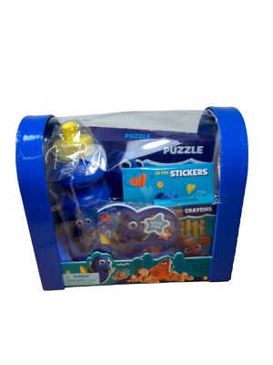 Disney Store Finding Dory Mailbox Gift Set Sealed Box is Damaged