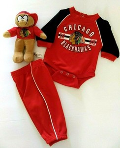 blackhawks baby stuff