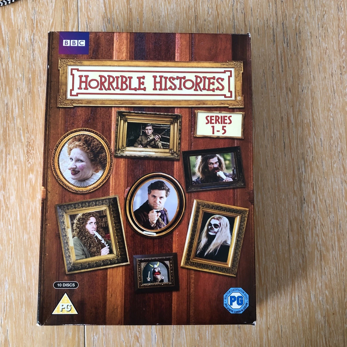 (未使用･未開封品)　Horrible Histories - Series 1-3 Box Set [Import anglais] p1m72rm Horrible Histories: Complete Series 1-3 Box Set: Amazon.co.uk