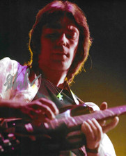 * STEVE HACKETT * signed 8x10 photo * GENESIS * COA *