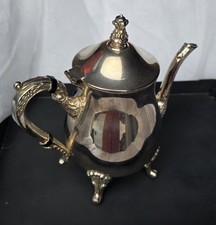Vintage Victorian Style Silver Plated Tea/Coffee Pot.