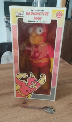 Radioactive Man / The Simpsons / Neuf D'époque / Applause / 2003 - Photo 1/4