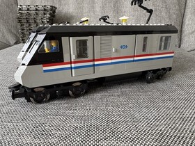 Lego 4558 Metroliner 100% complete W  4548 Speed Regulator & Power Adapter