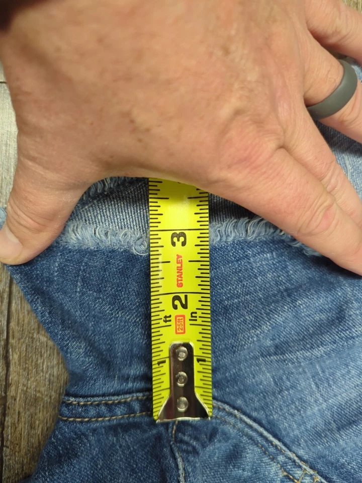 Pantalones cortos para mujer Lucky Brand desgastados Legend Riley bordados talla 6/28 estrella Foto 4 de 4