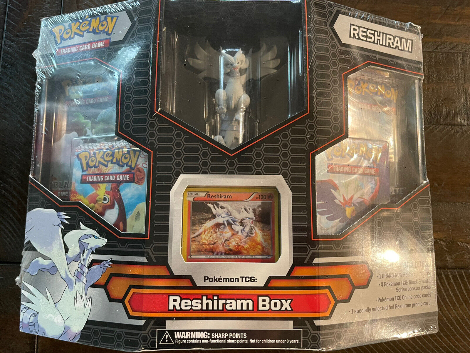 Reshiram - Pokemon TCG Figures