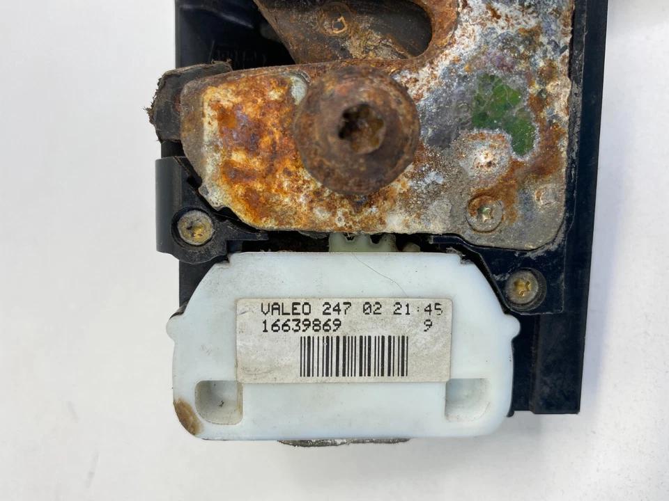 2002-2009 GMC Envoy Trailblazer atuador de trava de porta frontal esquerda 16639869 fabricante de equipamento original - Imagem 3 de 4