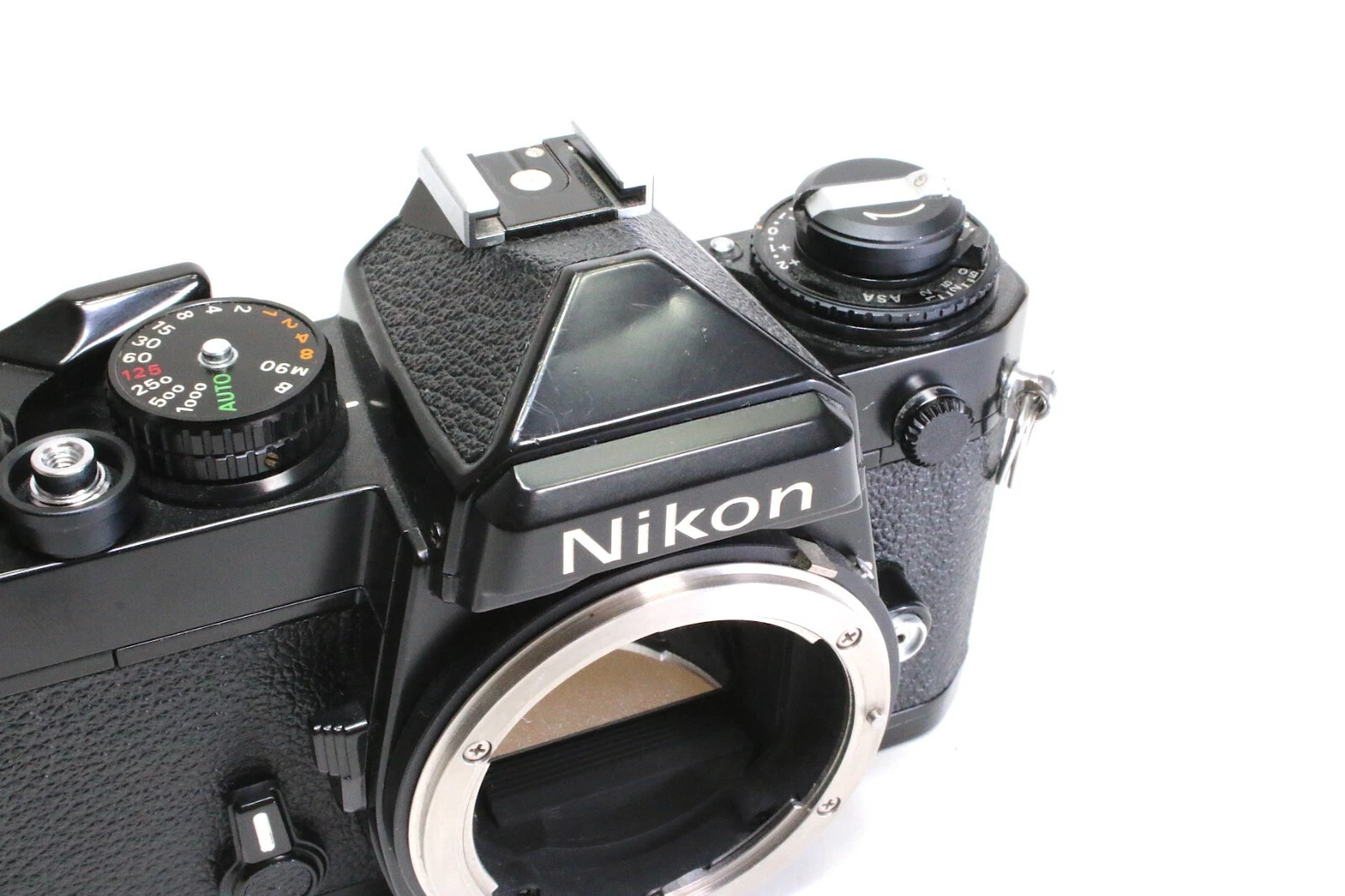 Nikon FE Black Body 35mm SLR Film Camera S/N 3185225 Made in