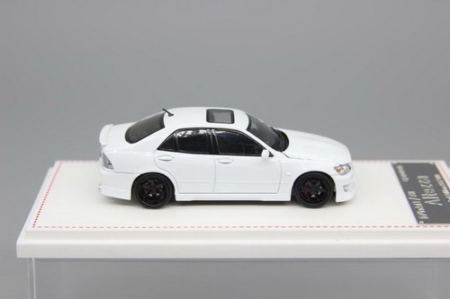 Focal Horizon 1/64 Scale Toyota Altezza RS200 White Diecast Car Model Toy Gift - Picture 5 of 6