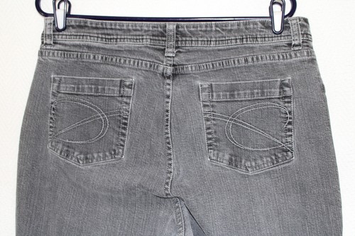 Chico's Platinum Women Sz 2.5 Short Facet Jeans High Rise Straight Leg Gray Wash - Picture 3 of 7