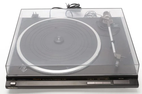 Technics SL-QD33 Turntable With Audio-Technica AT111E/U Cartridge
