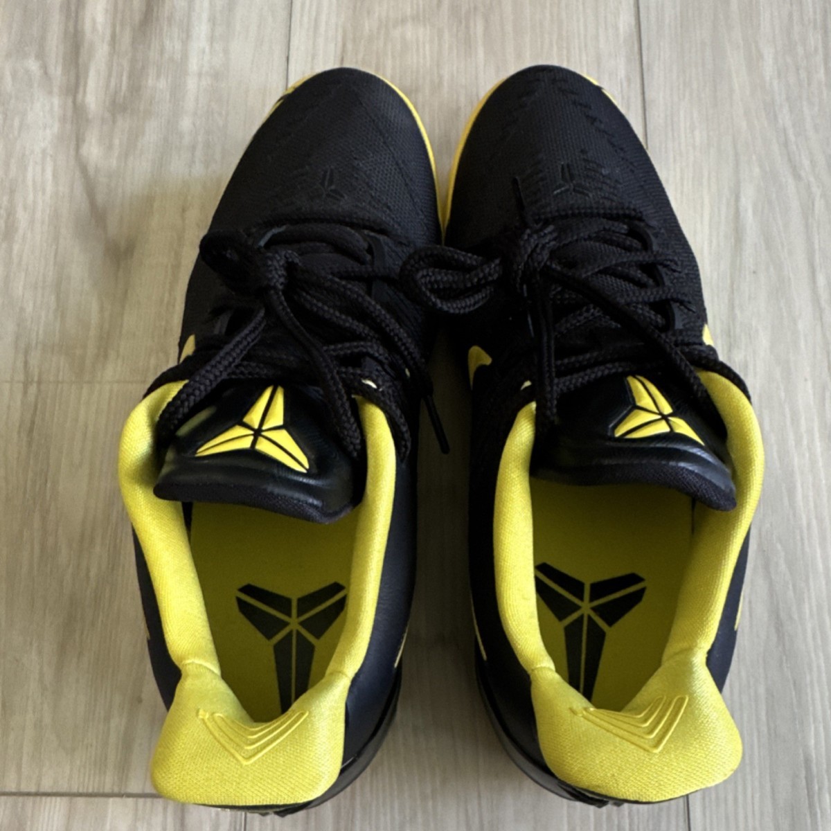 Nike Kobe A.D. Oregon Ducks Black Yellow Basketball Shoes US 11m