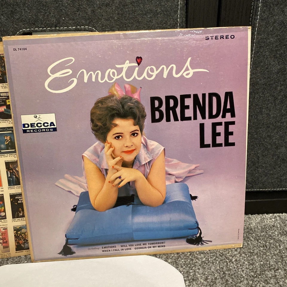 BRENDA LEE- EMOTIONS LP (1961) DECCA RECORDS DL 74104 Vinyl VG+ - Image 2 of 4