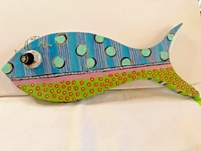Handcrafted/Handpainted wooded Fish/varnished for in or outside 12"