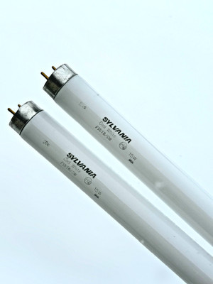 2x New Sylvania F15T8/CW 15W T8 4200K 18'' Fluorescent Tube Light Bulb 21616 USA 
