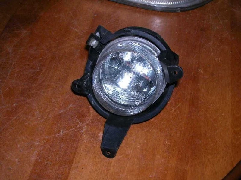 02-05 Kia Sedona Pasajero Derecho Esquina Estacionamiento Luz Antiniebla Lámpara Lente Foto 2 de 2