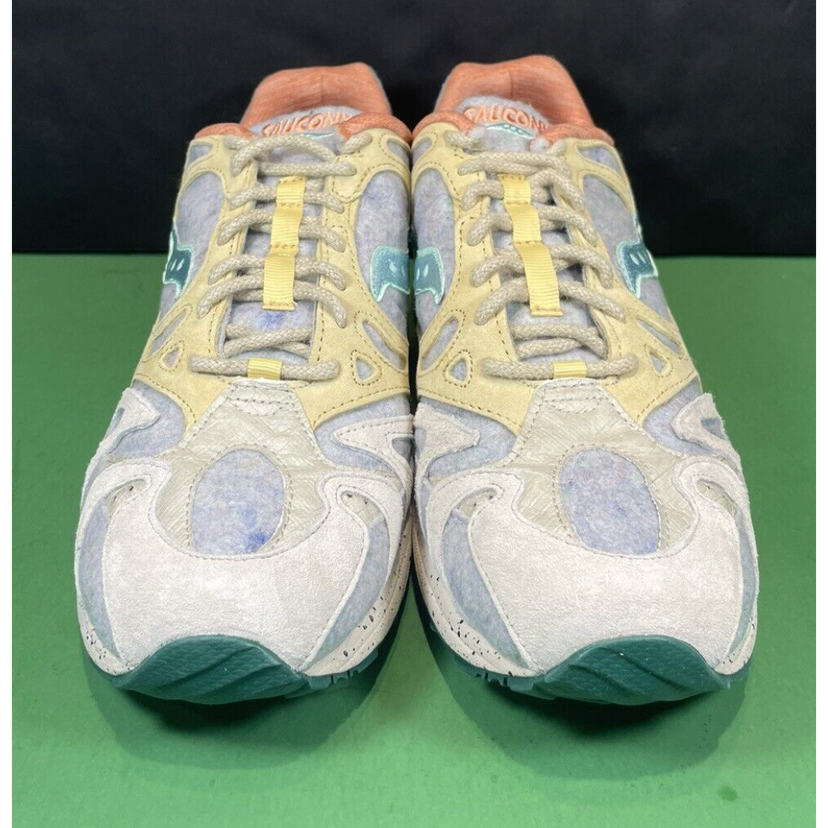 Saucony Grid Azura 2000 Mens SZ 9.5 Cream Green Yellow  display picture 3