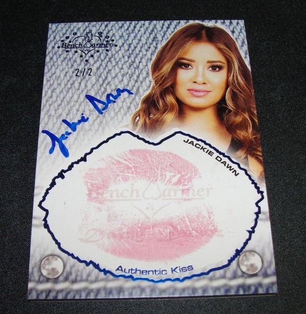 2015 Benchwarmer JACKIE DAWN Daizy Dukez KISS Blue Foil Autograph/2