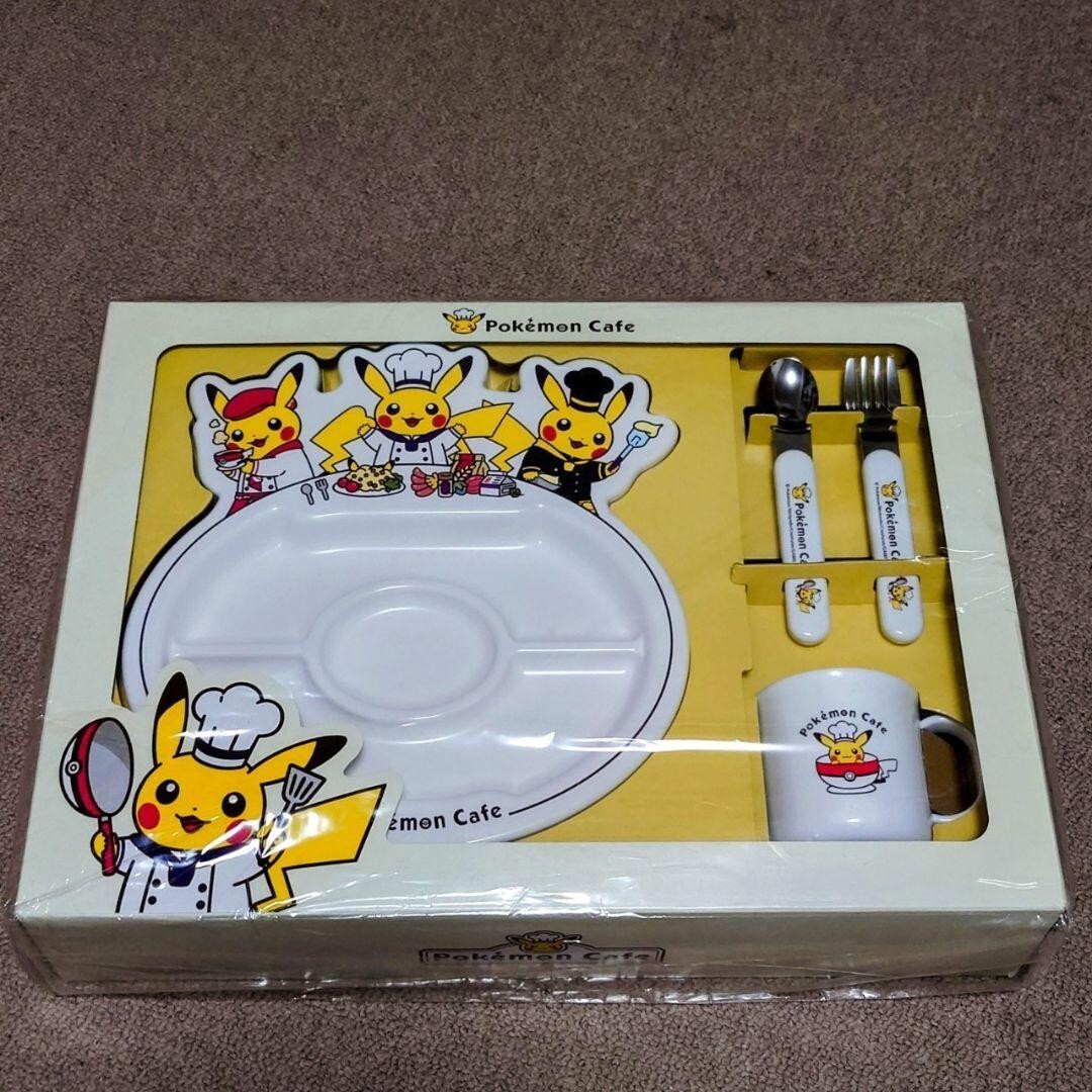 Petit Pikachu Plates 　ポケモン　皿　+オマケ Petit Pikachu Plates ポケモン 皿 +オマケ