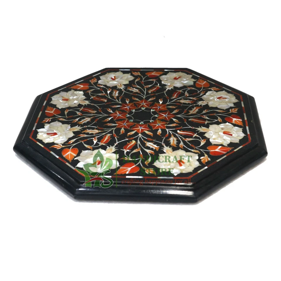 Mesa con incrustaciones de mármol negro con incrustaciones de piedra semipreciosa para mesa auxiliar Foto 3 de 4