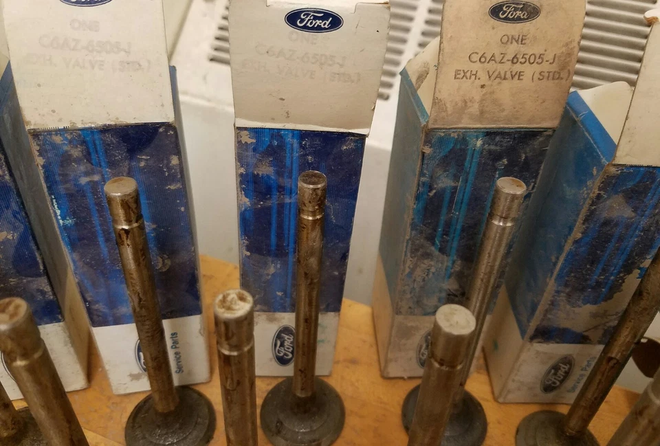 Válvula de escape de motor NOS FORD 11X serve 1966-1969 Mercury Comet Cyclone Cougar   - Imagem 3 de 3