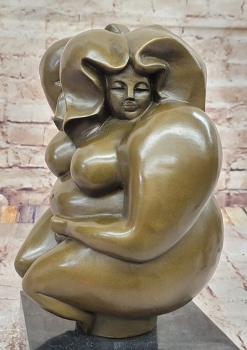 Escultura abstracta de bronce desnuda de una mujer curvilínea sobre base de mármol arte de Milo - Imagen 5 de 10