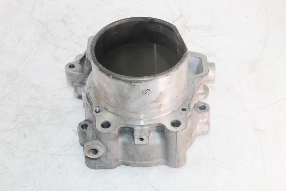 08-12 Can-am Spyder Rs Engine Top End Cylinder Head 420623227 - Image 2 of 4