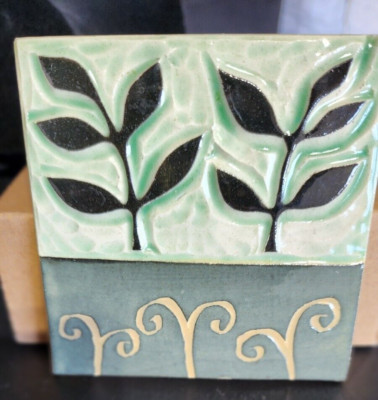 Beautiful 4'' porcelain tile w/ majolica finish