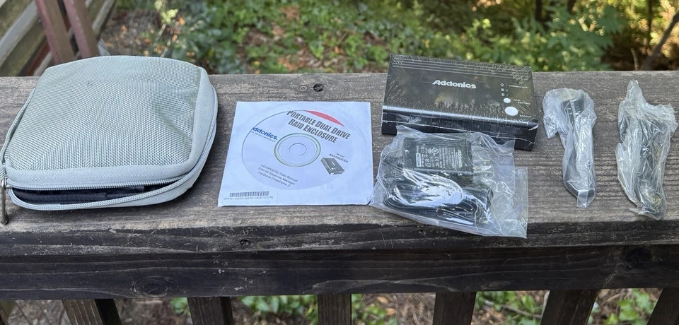 Addonics AE25RDESU Portable Dual Drive Raid Enclosure Sealed With Case - Image 3 of 4