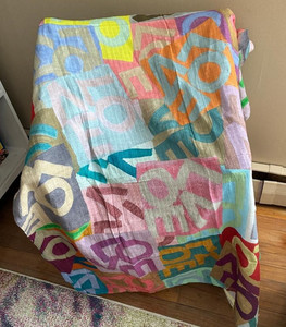 LOVEVOLVE “Love Swaddle”Your Baby by Sunny Goode NWOT