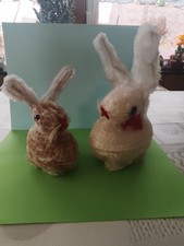 Antike Pappmache Osterhasen Dekoration mit Glasaugen von 70 er Jahre