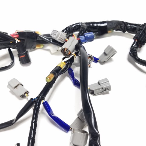 2023 11-25 SUZUKI GSXR600 GSXR750 OEM MOTOR PRINCIPAL CABLEADO ARNÉS MOTOR CABLE TELAR - Imagen 11 de 18