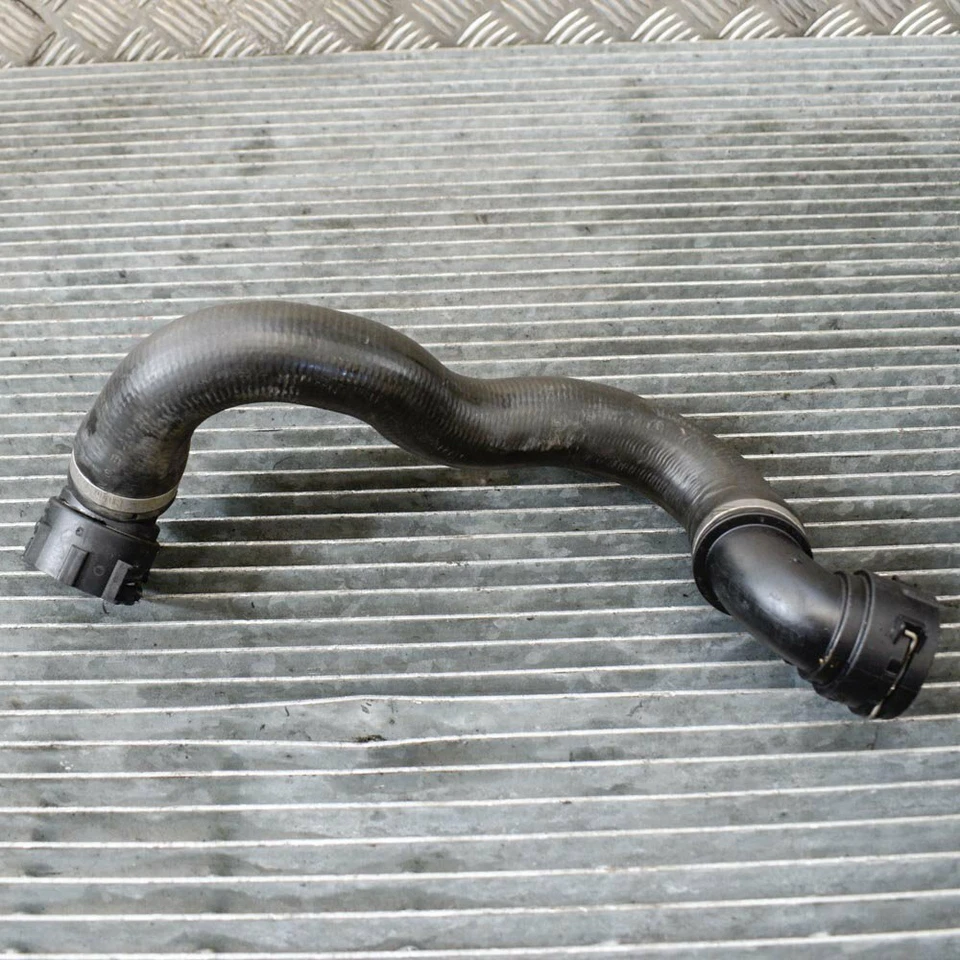 BMW Z4 Roadster Refroidissement à Eau Kühlerrohrschlauch E89 Sdrive 18i 115kw - Photo 2/4