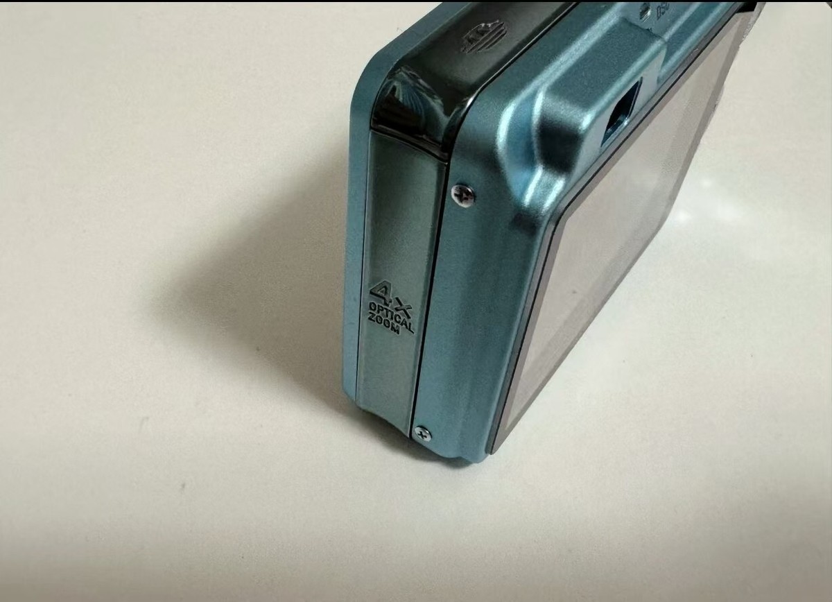 Sony Cyber-shot DSC-W120 7.2MP 4x Optical Zoom Digital Camera