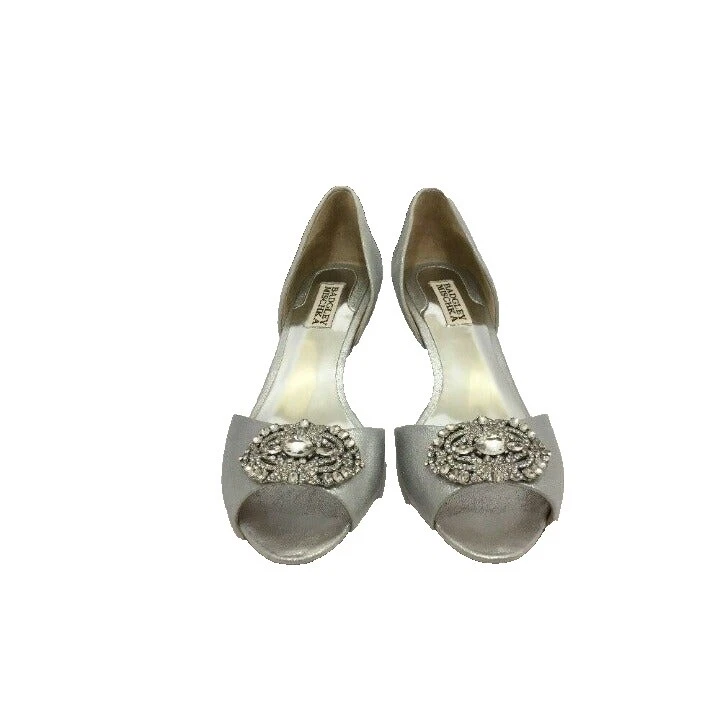 Zapatos de novia de gamuza con punta abierta