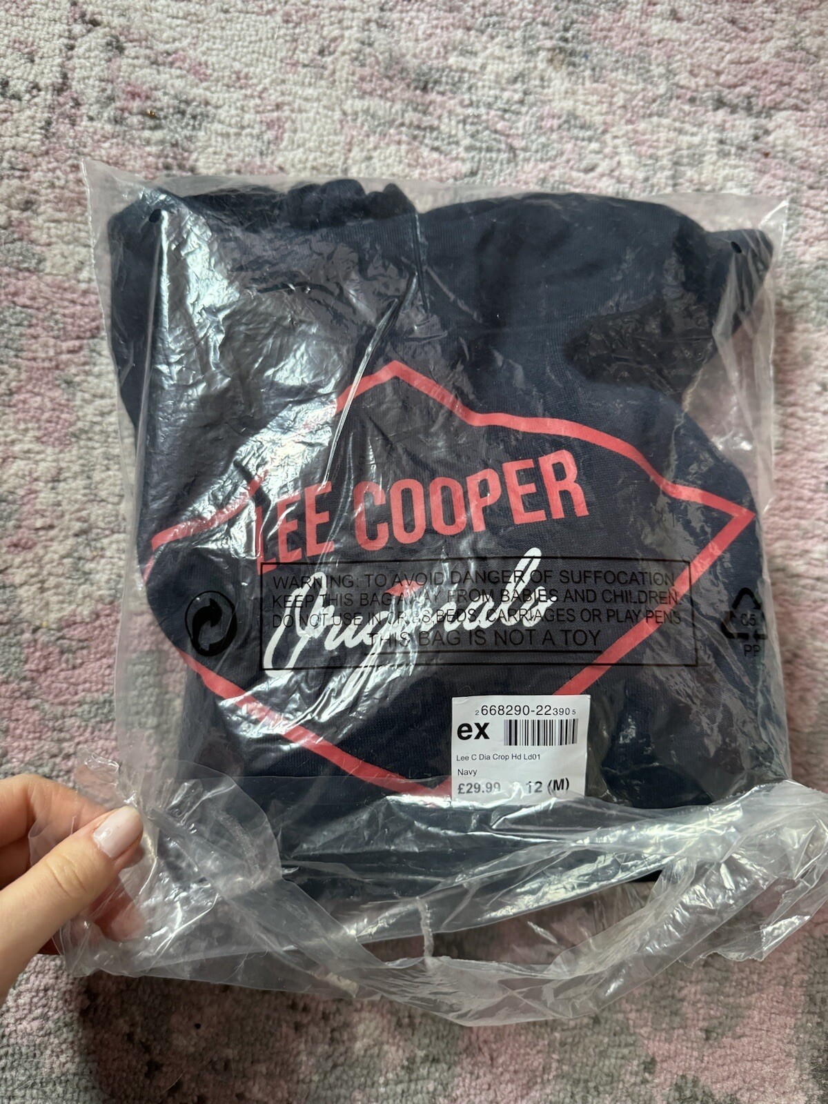RRP:£30 New Lee Cooper Original Jumper Size 12 M image 3