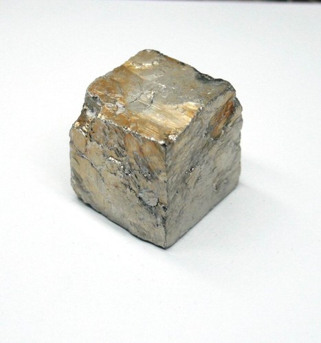 Pyritkristall Navajun Pyrit Katzengold Pyritwürfel 0,11 kg - PY105