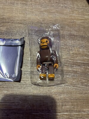 Bearbrick Serie 45 Secret A Bathing Ape Baby Milo 100%