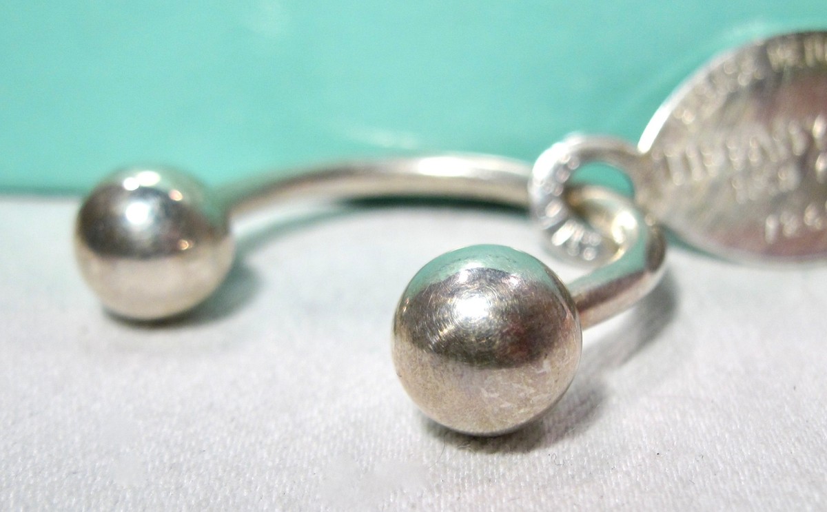 Vintage Tiffany & Co Sterling Silver Key Ring Oval Tag Charm Vintage Tiffany & Co Sterling Silver Key Ring Oval Tag Charm