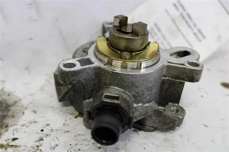 VACUUM PUMP S60 V60 XC60 XC70 2013 13 2014 14 2015 15 2016 16 1164240 Foto 3 de 4