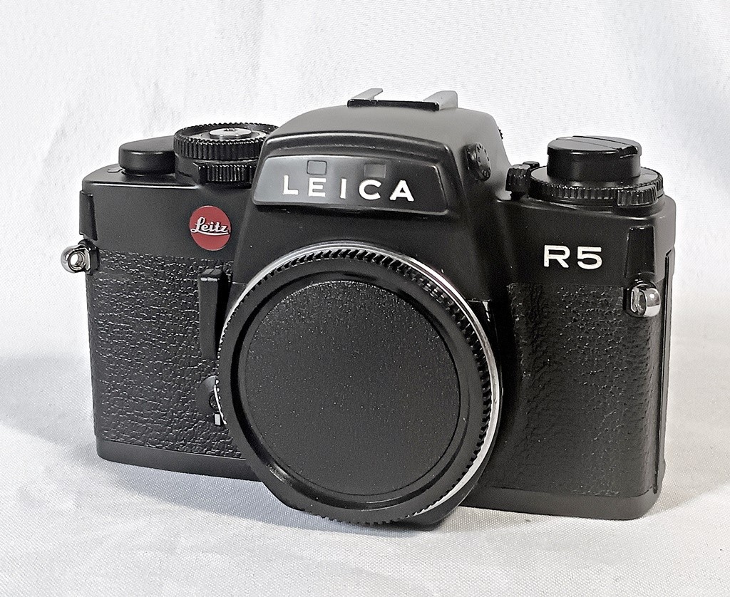 Black Leica R5 # 1723009 Wetzlar Germany year 1987 NICE USER EXC+