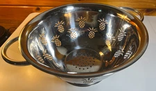 Large Stainless Steel SS Pineapple Pine Apple Colander Strainer Bowl Tropical