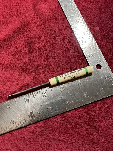 Vintage Pocket Screwdriver, Pete’s Produce Plus Nutrena and Kent Feeds. - Picture 5 of 5